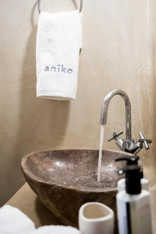 Aniko Suites Psarouプサロウ エクステリア 写真